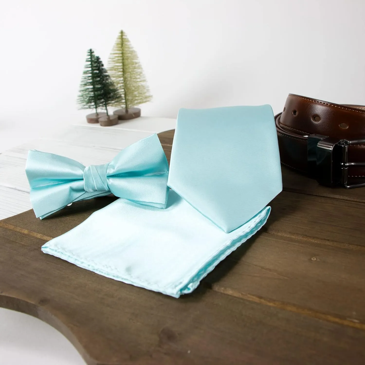 Spring Notion Men's Solid Color Satin Microfiber Bow Tie